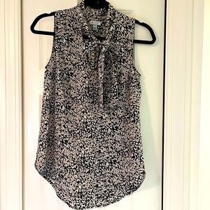 Sleeveless Blouse
